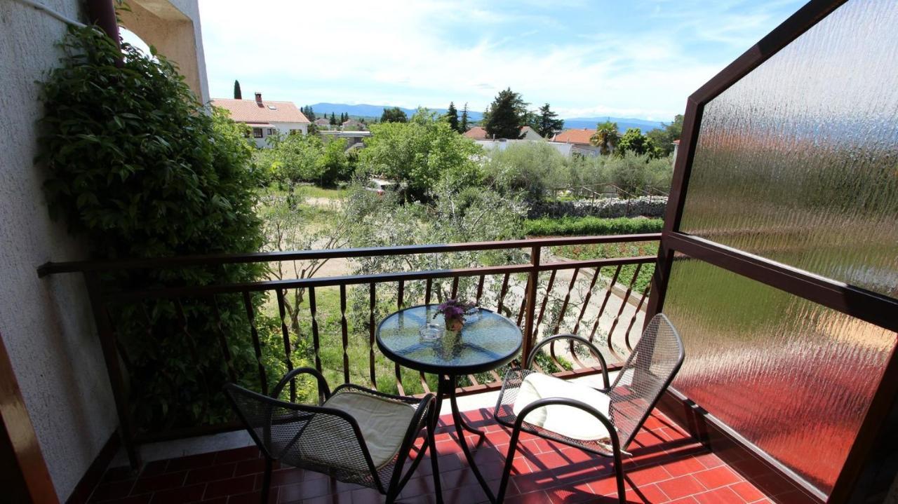 Apartments And Rooms Jelka มาลินสกา ภายนอก รูปภาพ