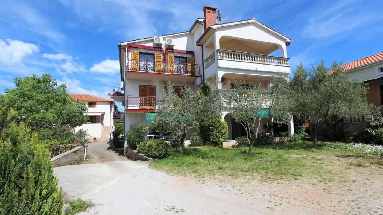 Apartments And Rooms Jelka มาลินสกา ภายนอก รูปภาพ