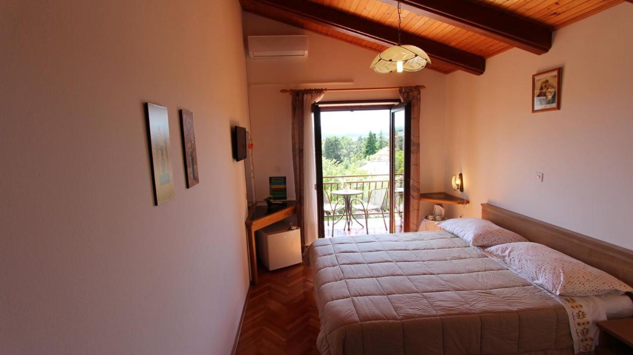 Apartments And Rooms Jelka มาลินสกา ภายนอก รูปภาพ