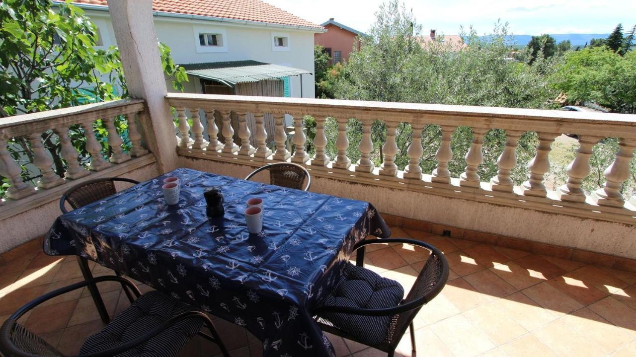 Apartments And Rooms Jelka มาลินสกา ภายนอก รูปภาพ