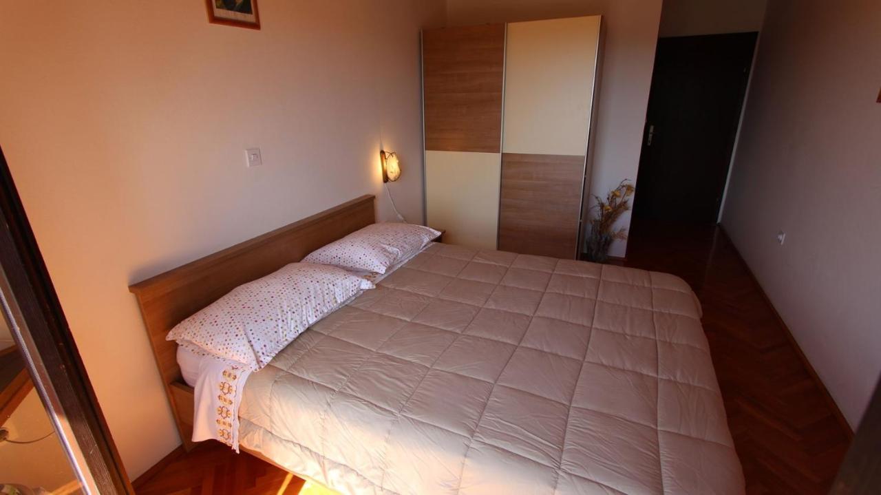 Apartments And Rooms Jelka มาลินสกา ภายนอก รูปภาพ